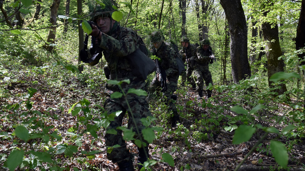 Војскa-Србије-–-између-повратка-обавезног-војног-рока-и-почетка-ере-дигитализације-и-роботизације