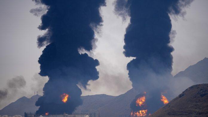 “vracamo-vas-u-kameno-doba!”-u-toku-akcija-“oko-za-oko”,-izrael-i-liban-produzili-primirje,-glavni-pregovarac-irana-podneo-ostavku-(foto,-video)