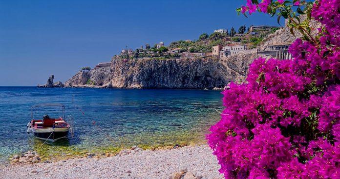 taormina-i-dardini-naksos-–-spoj-istorije,-impresivnih-pejzaza-i-zivog-mediteranskog-duha