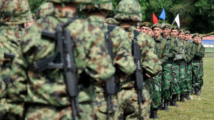 “regrutacija-od-septembra”-gasic-o-uvodenju-obaveznog-vojnog-roka,-otkrio-kada-ce-biti-primljena-prva-klasa-vojnika