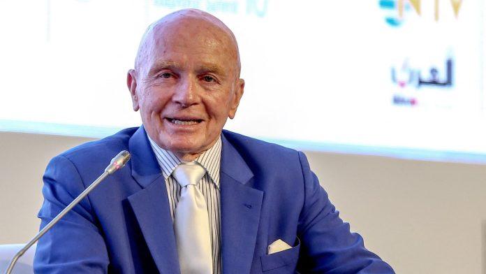 umro-“otac-svih-investitora”:-kraj-jedne-ere-na-svetskim-berzama