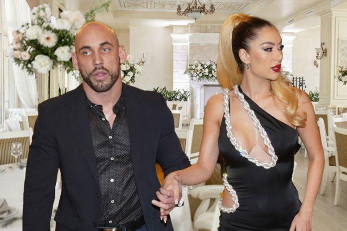 tea-tairovic-i-ivan-slave-prvu-godisnjicu-braka!-vencanje-decenije-kao-iz-bajke-organizovano-daleko-od-ociju-javnosti,-muzicka-zvezda-blistala-u-vencanici-od-cipke-i-kristala-(foto)