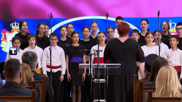 Концерт-младих-музичких-талената-у-Скупштини,-учестовали-и-ђаци-школе-из-Грачанице