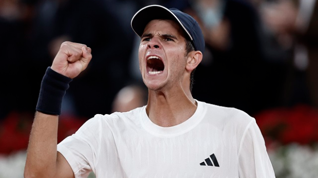 Нова-шпанска-тениска-сензација-–-Ходар-победио-Де-Минора,-Синер-пратио-са-трибина