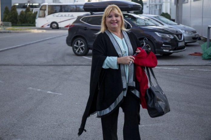 “oko-mu-je-ispalo,-ja-sam-ga-nasla”-nasa-pevacica-gledala-krvavu-makljazu,-detalji-napada-u-kafani-jeze-do-kostiju:-dobio-je-tada-flasu-u-glavu