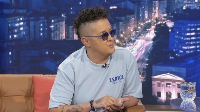 mali-smeker-mariji-serifovic-puno-srce-zbog-sina-marija:-pokazala-sta-on-radi-dok-putuju,-ne-veruje-svojim-ocima-(foto)