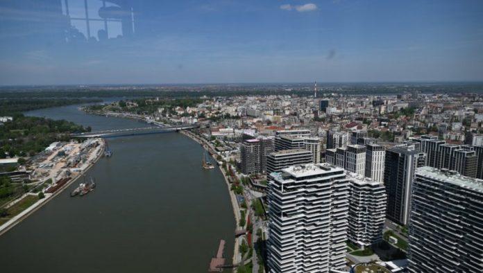 vucic-zamolio-alabara-da-smanji-cenu-za-vidikovac-na-kuli-beograd:-nismo-ovo-pravili-za-elitu,-vec-za-ceo-nas-narod