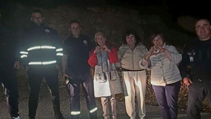 (foto)-tri-ruskinje-se-izgubile-na-planini-setale,-pa-izgubile-orijentaciju,-spasioci-satima-tragali-za-njima