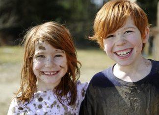 U ovom selu u Srbiji se rađaju samo riđa deca, daju im samo čudna imena: Tu vreme kao da je stalo (VIDEO) u-ovom-selu-u-srbiji-se-radaju-samo-rida-deca,-daju-im-samo-cudna-imena:-tu-vreme-kao-da-je-stalo-(video)