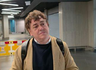 “ZORICA BRUNCLIK JE JAKO BOLESNA” Pevač na aerodromu otkrio nove informacije o koleginici, evo i zašto ne bi došao nikada da žirira u takmičenjima (VIDEO) “zorica-brunclik-je-jako-bolesna”-pevac-na-aerodromu-otkrio-nove-informacije-o-koleginici,-evo-i-zasto-ne-bi-dosao-nikada-da-zirira-u-takmicenjima-(video)