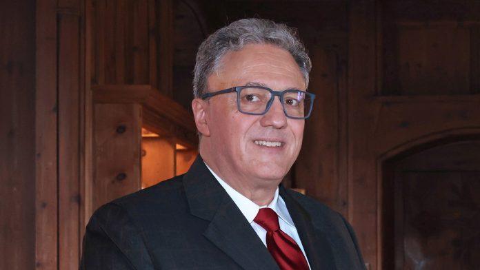 ambasador-srbije-u-svajcarskoj-uoci-dolaska-svajcarskog-predsednika-u-beograd:-“brojke-bdp-a-ne-lazu,-sudite-vucicu-po-rezultatima”