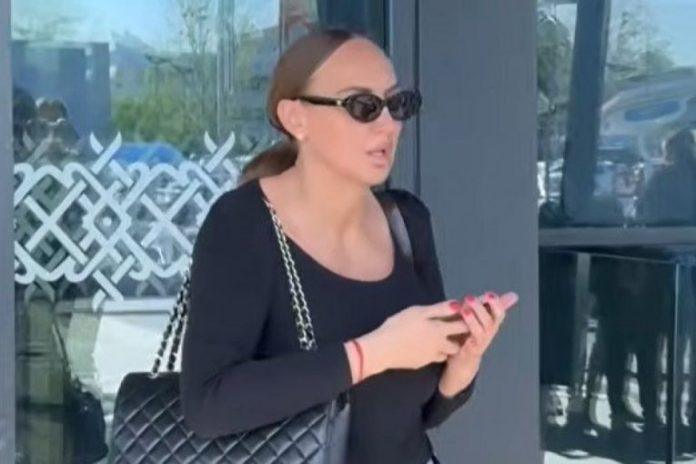 veliki-povratak-goge-sekulic-nakon-smrti-majke!-pevacica-se-pojavila-u-crnini,-bol-je-razdire-–-bilo-je-tesko,-moram-dalje…-(video)