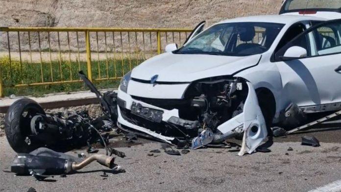 (foto)-skocio-sa-motora-da-izbegne-sudar-oglasio-se-motociklista-koji-je-izbegao-stravican-sudar-kod-novog-pazara:-ovo-mu-je-spasilo-zivot