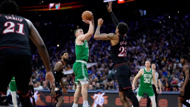 Бостон-на-корак-до-друге-рунде,-Филаделфија-поново-без-шансе