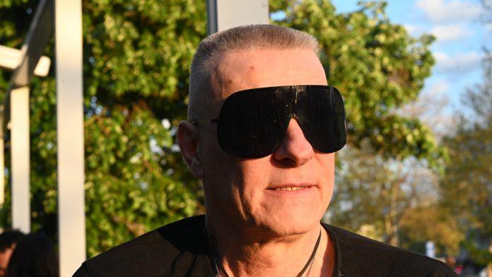 “gresan-sam-prema-njoj,-pricaju-da-muvam-takmicarke”-dorde-david-progovorio-o-devojci,-“zvezdama-granda”-i-zavrsenom-sudenju-u-makedoniji:-“pricao-sam-sa-muzem-od-zene-koju-sam-usmrtio”-(video)