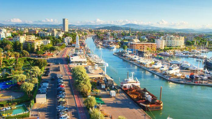 republika-italija-potpisala-ugovor-o-ucescu-na-ekspu-2027-beograd