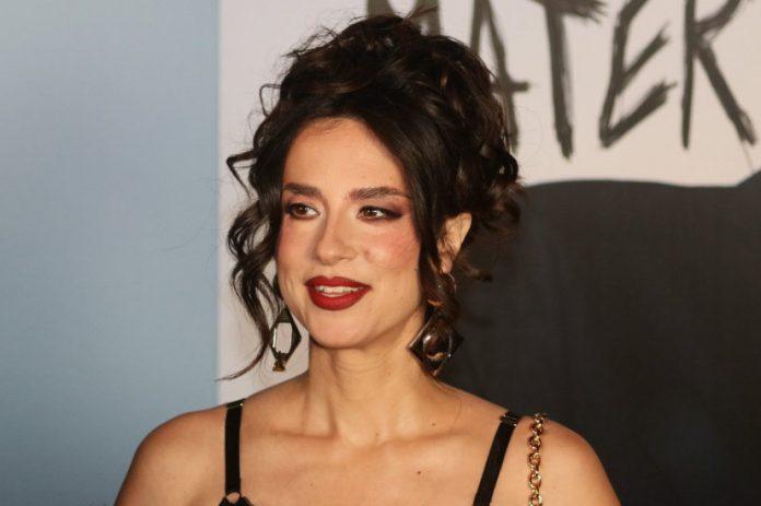 pevacica-prekida-karijeru?!-u-ovom-biznisu-pronasla-“zlatnu-koku”-(video)