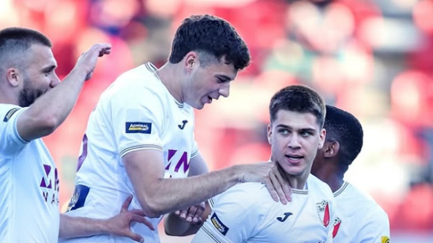 Осам-голова-на-два-меча-Суперлиге-Србије,-Јавор-побегао-из-зоне-испадања