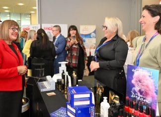 Ključni ekonomski resurs: Maja Gojković otvorila Međunarodni samit ženskog preduzetništva u Novom Sadu kljucni-ekonomski-resurs:-maja-gojkovic-otvorila-medunarodni-samit-zenskog-preduzetnistva-u-novom-sadu