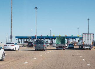 Uhapšeni nakon što su prikupili 700.000 evra za 18 meseci: Zgrnuli pare na ilegalnoj putarini uhapseni-nakon-sto-su-prikupili-700.000-evra-za-18-meseci:-zgrnuli-pare-na-ilegalnoj-putarini