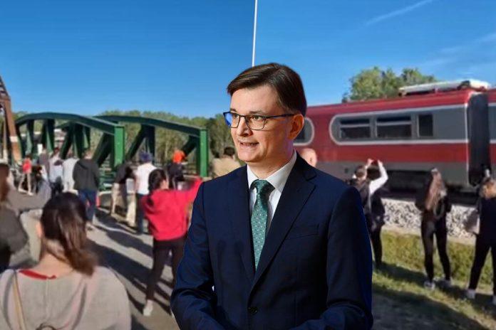 “pros’o-vam-je-voz-blokaderi,-u-svakom-smislu!”-jovanov-o-‘herojskoj’-akciji-blokadera,-zvizdanju-vozovima:-ako-ovo-ne-srusi-vlast,-ne-znam-sta-ce!-(video)