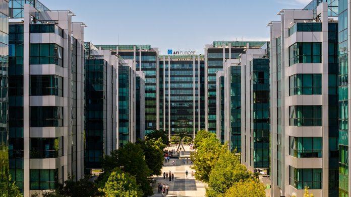 myafi-–-prva-digitalna-platforma-u-regionu-koja-povezuje-poslovnu-zajednicu-i-unapreduje-svakodnevno-radno-iskustvo