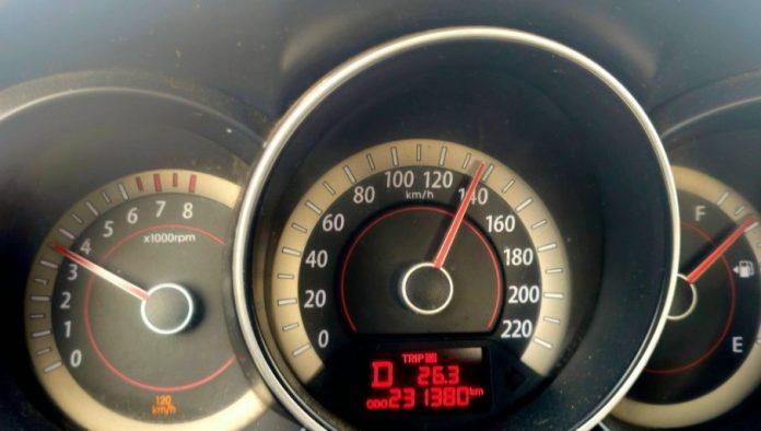 hocete-da-ustedite-na-gorivu?-evo-koja-je-idealna-brzina-za-to