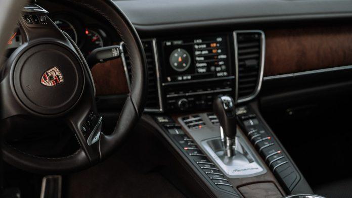 otkrivamo-tajnu-slova-“e”-na-menjacu-evo-kako-ova-opcija-moze-da-prepolovi-potrosnju-goriva-i-sacuva-motor