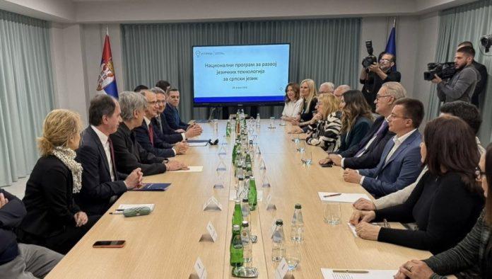 cadez:-nacionalni-jezicki-model-istorijski-korak-za-srbiju