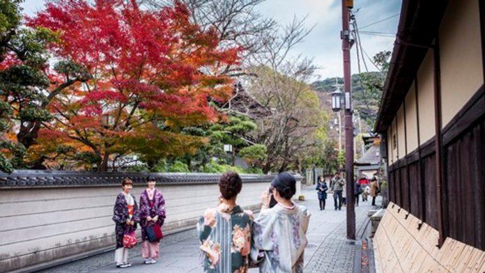 “ustedeli-bismo-silne-pare-i-vreme-da-smo-ovo-znali”:-hana-i-njen-decko-otkrili-skrivene-zamke-za-turiste-u-japanu-–-jedan-detalj-posebno-sokirao-ljude!