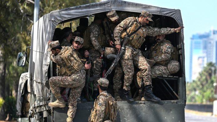 sprema-se-novi,-zestok-udar-na-iran-isplivao-tajni-plan-amerike,-specijalci-krecu-u-opasnu-akciju:-tramp-po-prvi-put-u-istoriji-salje-“tamnog-orla”-na-bliski-istok?!