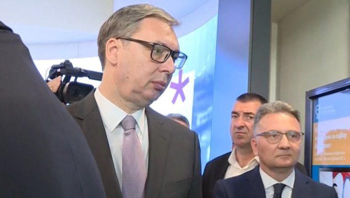 “svi-putevi-vode-u-kragujevac”:-vucic-prisustvuje-pustanju-u-rad-novog-superkompjutera-(video)