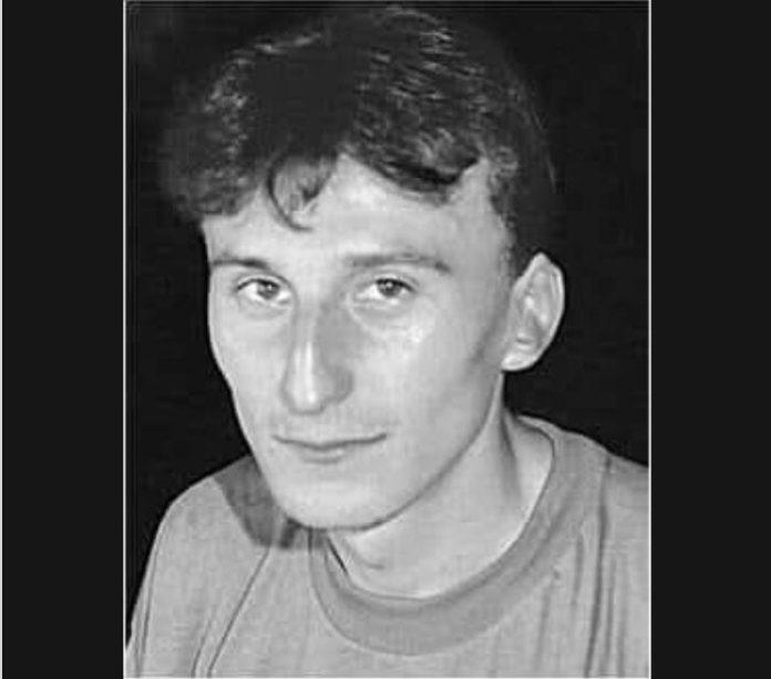 “milan-je-poginuo-na-moje-oci,-ne-mogu-da-izbacim-tu-sliku-iz-glave-27-godina”:-potresna-ispovest-ratnog-veterana-o-drugu-koji-je-poginuo-na-kosmetu-1999.