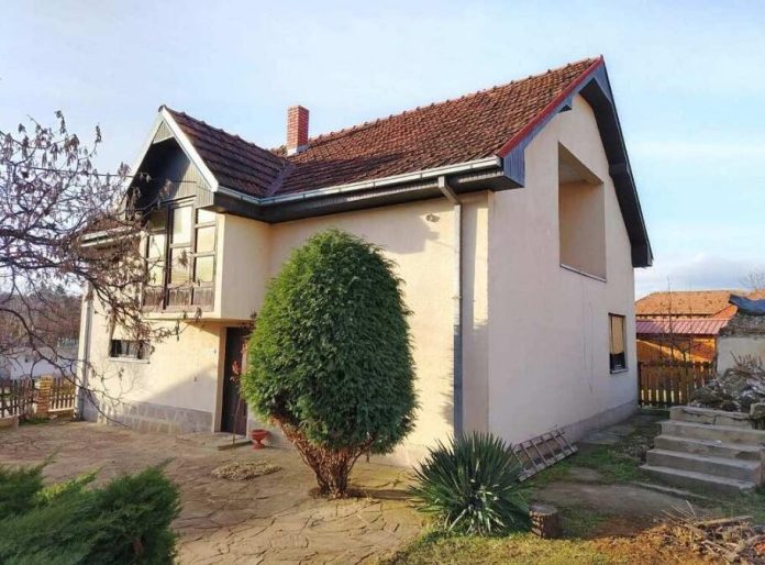 kuca-od-neverovatnih-735-kvadrata-na-poklon-od-drzave-srbije!-u-njoj-buducnost-stvara-bogdan-od-18-godina!-krkobabic:-ozivelo-jos-95-domacinstava-u-64-sela-foto