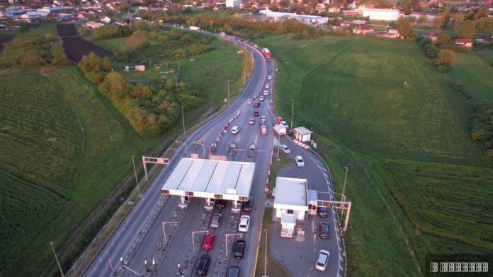 ko-je-krenuo-predvece,-spasio-se:-ovako-je-izgledao-auto-put,-ognjen-stigao-na-zlatibor-u-isto-vreme-kad-i-oni-sto-su-krenuli-tri-sata-ranije-(foto/video)