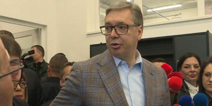 uzivo-vucic-obilazi-centar-za-dualno-obrazovanje:-u-nemackoj-cak-400000-kompanija-radi-na-taj-nacin,-kod-nas-samo-1.200-(foto/video)