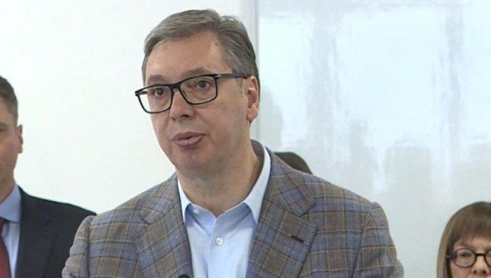 vucic-ukazao-na-problem-u-obrazovanju:-kazite-mi-kako-cemo-da-nadoknadimo-tih-70-dana?