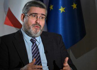 Starović: Nema zamrzavanja sredstava EU, do kraja maja zakoni po preporukama Venecijanske komisije starovic:-nema-zamrzavanja-sredstava-eu,-do-kraja-maja-zakoni-po-preporukama-venecijanske-komisije