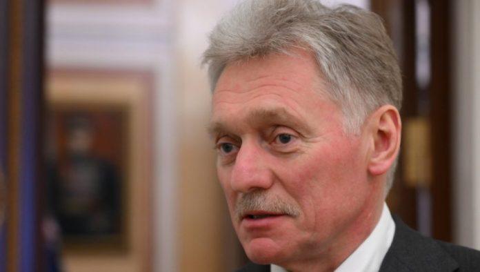 peskov-opominje:-manje-nase-nafte-znaci-jos-vece-cene-i-vise-prihoda-za-rusiju