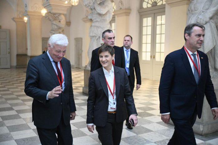 brnabic-u-kopenhagenu-predsednica-skupstine-srbije-na-prijemu-kod-kralja-danske