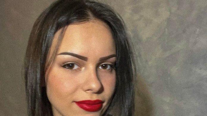 za-2-godine-zavrsila-2-izuzetno-teska-fakulteta!-lepa-andela,-ponos-srbije-–-ovo-je-njen-put-od-izbeglistva-do-vrha-evrope:-“roditelji-su-tesko-ziveli,-odlucila-sam-da-uspem!”
