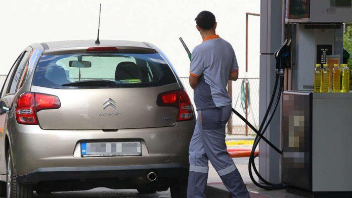 nemacka-vlada-pozvala-poslodavce-da-radnicima-obezbede-1.000-evra-pomoci,-ali-su-oni-to-odbili