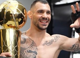 Rakić u klinču sa navijačem: “Dođi na trening da te probušim”! /FOTO/ rakic-u-klincu-sa-navijacem:-“dodi-na-trening-da-te-probusim”!-/foto/