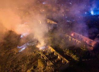 Stravična eksplozija u Kini: Poginulo više od 20 osoba, broje se povređeni (Foto) stravicna-eksplozija-u-kini:-poginulo-vise-od-20-osoba,-broje-se-povredeni-(foto)