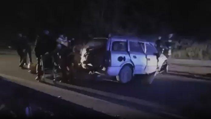 tri-osobe-poginule-stravicna-nesreca-u-novom-pazaru:-automobili-smrskani,-jezive-scene-na-putu-(foto)