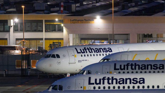 smanjen-broj-sedista-u-avionima-zbog-rasta-cena-mlaznog-goriva!-evropa-medu-najugrozenijim:-najavljene-vanredne-mere