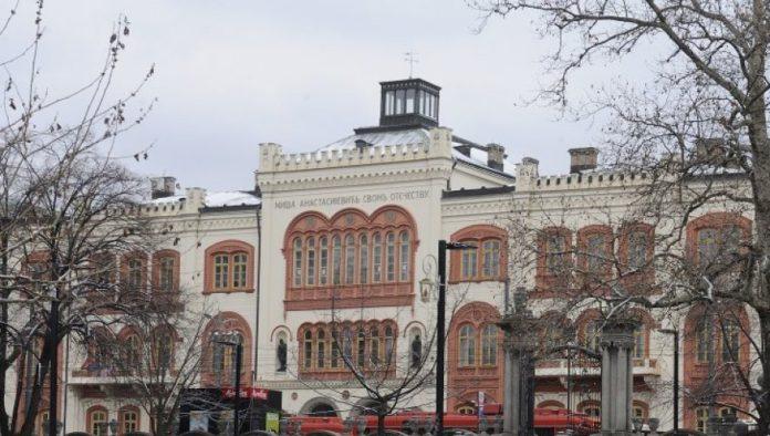 univerzitet-u-beogradu-objavio-konkurs-za-upis-nove-generacije:-ove-godine-26.005-mesta-za-buduce-studente