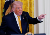 Трамп: Близу смо договора са Ираном, могућ прекид сукоба; ИРГЦ: Транзит кроз Ормуски мореуз постаће безбедан Трамп:-Близу-смо-договора-са-Ираном,-могућ-прекид-сукоба;-ИРГЦ:-Транзит-кроз-Ормуски-мореуз-постаће-безбедан