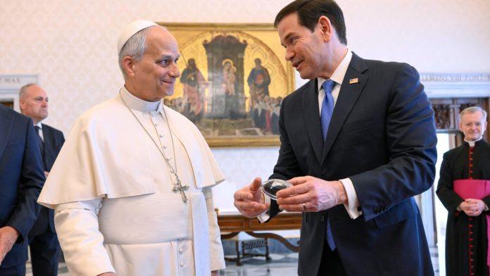 rubio-pokusava-da-ispravi-trampove-greske-sastao-se-sa-papom-lavom-i-parolinom,-razgovarali-o-miru-na-bliskom-istoku