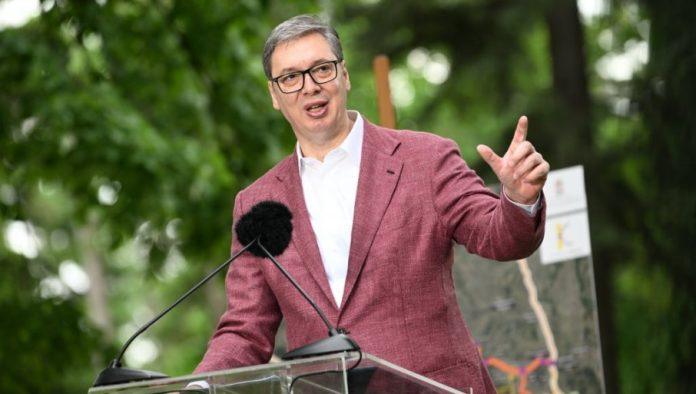 “to-je-sad-podgrevanje-krompira,-a-podgrejan-krompir-malo-ko-hoce”-vucic-ostro-o-blokaderima-i-hapsenju-misica